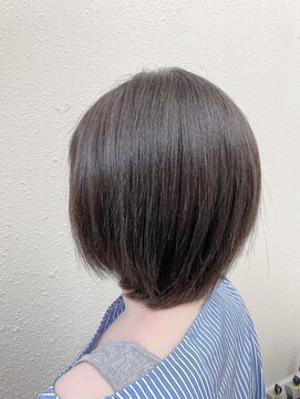 アッシュ 高円寺店(Ash) ナチュラルストレートの短めミディ★★