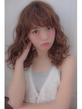 サングース(Sungoose) Sungoose カーキグレージュ大人かわいいフェザーバング