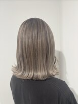 ベール(BALE)&nbsp;◎ホワイトグレージュ◎【新井友菜】