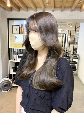 サクラ 岐阜(SAKURA) 赤み除去！透明感グレージュ×韓国風ゆる巻き　岐阜　美容室