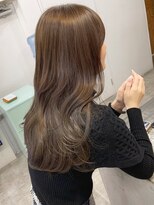 ポーチバイハニー オモテサンドウ(PORCH by HONEY omotesando)&nbsp;セピアベージュ　オリーブグレージュ　くびれレイヤー