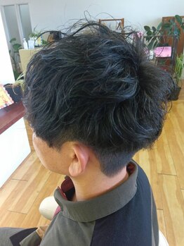 再現性の高いカットとライフスタイルに合わせたStyleをご提案*頭皮の悩みも解消するヘッドスパもオススメ！