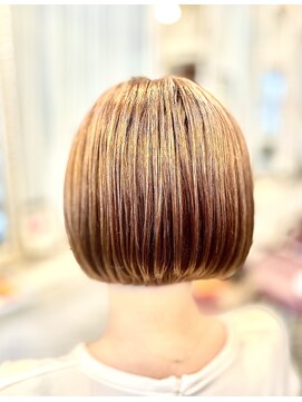 サーティエイト(38) 50代可愛いミニボブ/ショートボブ/丸みショート/髪質改善/元町/