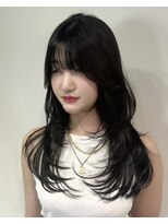 ワン バイ ジエクト(One by The Ect) 韓国式髪質改善カラーざくざくレイヤー透明感アッシュブラック