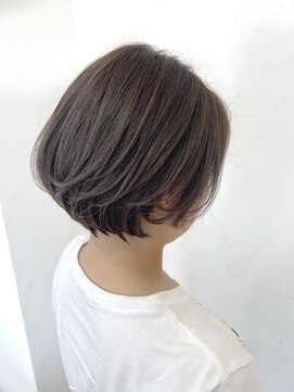 ハーツ(Heart's) 白髪ぼかし脱白髪染め似合わせショートボブ40代50代60代♪