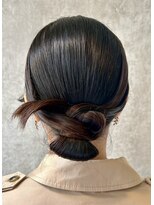 スタイル 横浜(STYLE)&nbsp;結婚式お呼ばれタイトシニヨン／ヘアセット/カチモリ/アレンジ