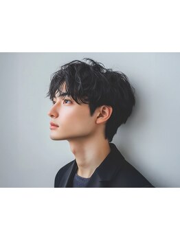 オンもオフも好印象◎働く男性のための余裕ある大人カジュアルへ。清潔感とセンスで差をつける