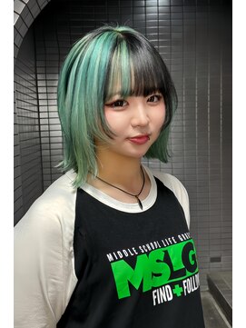 アマトウキョウ アユンチェ(AMA TOKYO×AYUNCHE) セクションデザインカラーウルフ