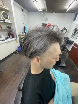ヘア スペース フォレスト(HAIR SPACE FOREST) ツーブロックグレージュヘア