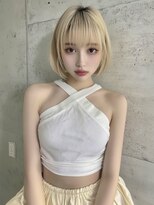 ユーフォリア 渋谷グランデ(Euphoria SHIBUYA GRANDE)&nbsp;金髪ボブ ボブ 切りっぱなしボブ AKARI