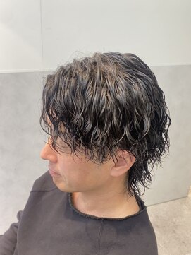 アンサー 渋谷(ANSWER) ツイストスパイラル 波巻パーマ フェザーパーマ