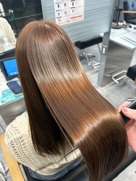 キング 梅田店(K!ng) 縮毛矯正髪質改善ハイライトレイヤーカット梅田美容室エクステ