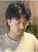横浜西口ツイストスパイラルパーマメンズカットセンターパート