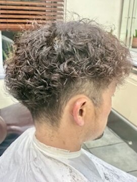 クリッパー (CLIP-PER) 印象変化パーマ