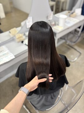 リラクオーレ 三宮 元町(LIRA CUORE) 湿気にも負けない！ツヤツヤ髪質改善縮毛矯正