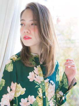 リリアン 青山(relian) 似合わせカットが上手いと評判で予約殺到中のrelian