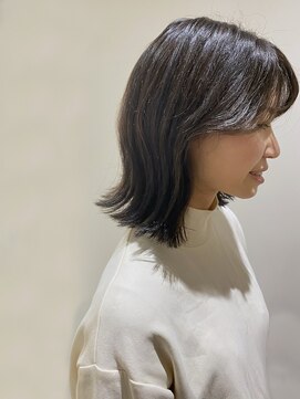 ブゾン(buZon) 【buZonブゾン】韓国バング外ハネボブ×グレージュ