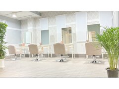 u-too beauty salon【ユートゥービューティーサロン】