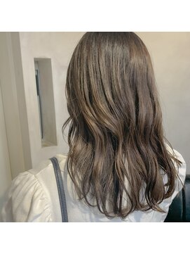 アリー 原宿 表参道(ALLY) 【ALLY 濱田】ブリーチ無しオリーブベージュ