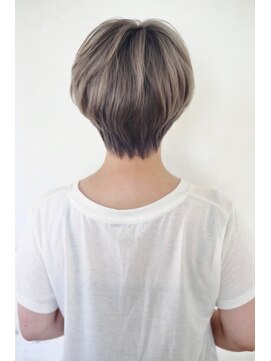グランアージュ 錦糸町(grandage) ナチュラルショートボブ透明感アッシュ【グランアージュ錦糸町】