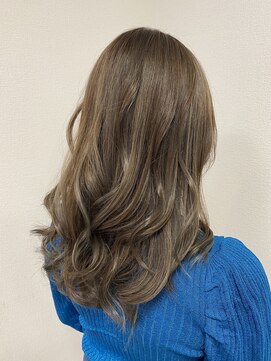 フフ 味鋺店(FuFu) ロングスタイル/ハイライト×グレージュ