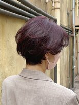 ビュートリアム 梅田(BEAUTRIUM)&nbsp;耳かけショート/ショートボブ/丸みショート/30代/40代/50代/梅田