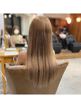 フツーロ 栄(FUTURO) プルエクステ