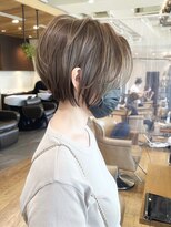 バンプ ギンザ(BUMP GINZA)&nbsp;30代、40代/丸みくびれショートボブ×白髪染めハイライト/大宮