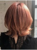ボブルフ/レイヤーボブ/くびれヘア/ピンクベージュ/外ハネボブ