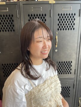 アチーブリス(achieve Liss) レイヤーカット大人可愛い透明感立体感ナチュラルカラー20代30代