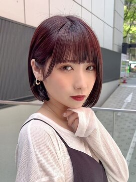 ロンドシェリ 仙台(Lond Cheri) ワインレッド ブリーチなし ダブルカラー ボブ 韓国