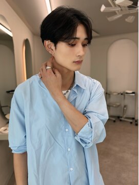 リッカ(LICCA) 【LICCCA 古賀愛】韓国風センターパートウルフ