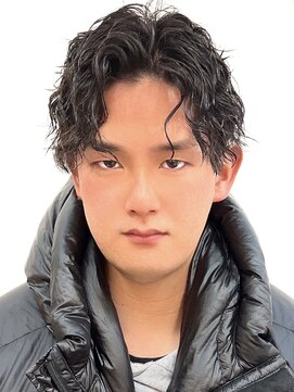 ゼロスバーバー(0's BARBER SHOP) 小顔ツイストスパイラルパーマ×波巻きパーマ◎メンズ韓国風