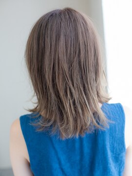 エンネ(enne) enne/ミディアム/透明感