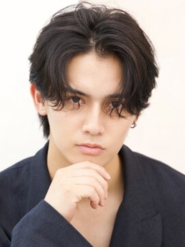 ルーシー 渋谷(LUCEY) センターパートフェザーパーマシャドウパーマメンズパーマ