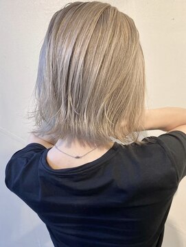 ベルヘアーデザイン 堺東(Belle hair Design) ハイトーンミルクティーベージュイルミナカラー20代30代40代堺東