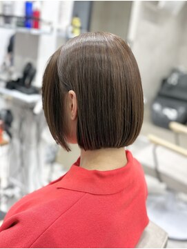 ガーデン バイ イル(GARDEN by illu Co.Ltd) 切りっぱなしボブ×ブラウンカラー