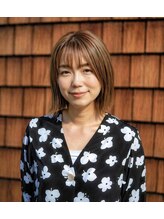 今日の彼女の髪は魔法的&nbsp;幕田 亜由美