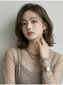 大人可愛い20代30代40代ミディアムレイヤーグレージュ