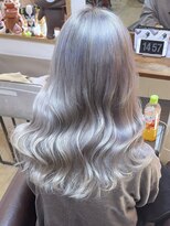 ブレイズヘアー(BLAZEhair)&nbsp;【プラチナカラー】ホワイトシルバー×ブリーチ３回