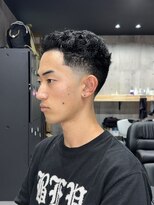 ザスーツブラザーズ(THE SUITS BROTHERS) MEN'SHAIRニュアンスパーマ×フェード
