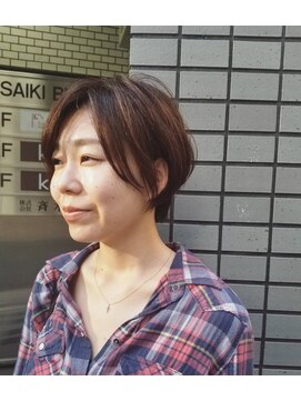カウチ(Kauti) 長め前髪のニュアンスショート
