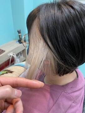 ホロー(Hollow) イヤリングカラー