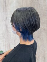 ラヴリア クルメ(LOVERIA KURUME)&nbsp;ウルフカット×インナーカラー