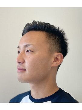 ツムギ ヘアー(tsumugi HAIR) 刈り上げショートスタイル