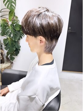 エイト 藤沢店(EIGHT fujisawa) EIGHT fujisawa 藤沢店　柳原秀　マッシュウルフ［藤沢］