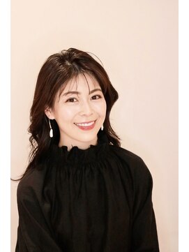 アンベリールフルー(EMBELLIR fleur) エレガントカール