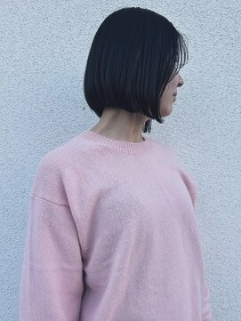 ヌークバイラヴェスト 四日市(neuk by lovest) ブルーブラック×ボブで韓国風