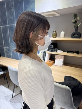 バイエイト(X８) レイヤーボブ×イヤリングカラーで簡単垢抜けカラー