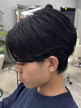 エデアンルクラ 下通(EDEAN Leclat) 熊本メンズパーマ センターパート ニュアンス MEN'S HAIR